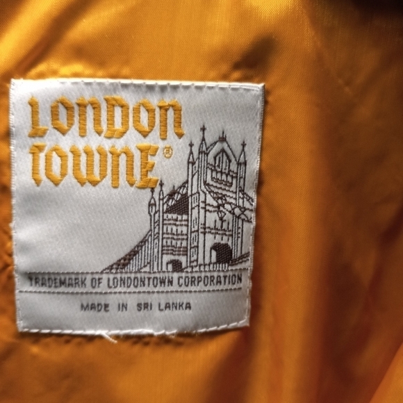 Beautiful Women’s Vintage Rain jacket London fog Size M - Picture 5 of 5